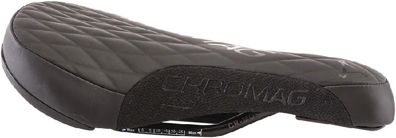 bicycle elbow signal-Chromag Overture Ltd Saddle 243 x 136mm Unisex 279g Black