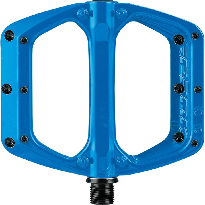 bicycle shorts signal-Spank SPOON DC Platform Pedals Body: Aluminum Spindle: Cr-Mo 9/16 Blue