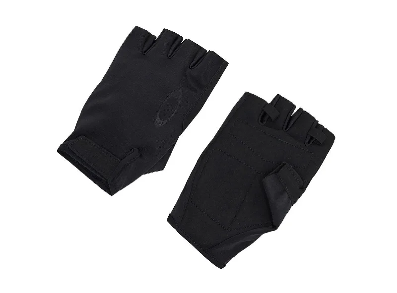 bicycle tire resistance-Oakley Mitt Road Glove 2.0 - Blackout