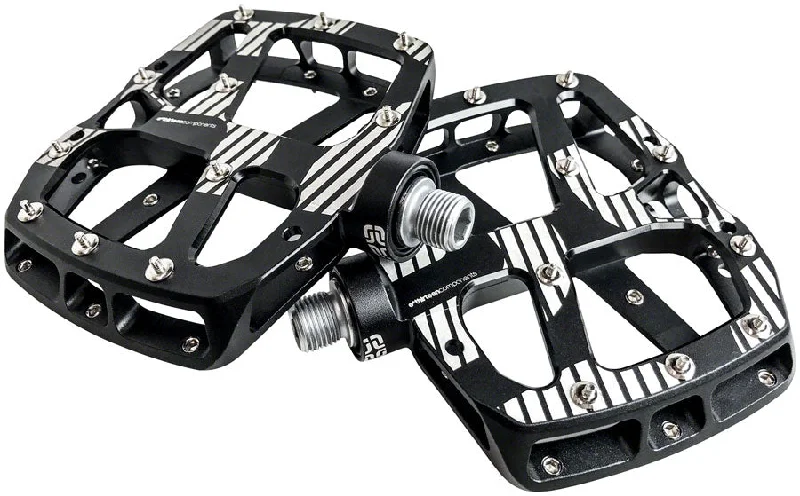 bicycle parts signal-E*thirteen Plus Platform Pedals Aluminum Body - Black