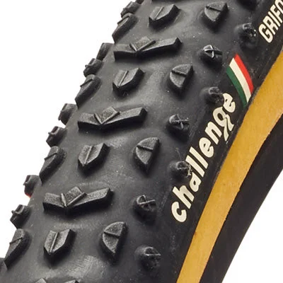 bicycle sharing signal-Challenge Tire Grifo Pro Tire TLR - 700 x 38 Black/Tan